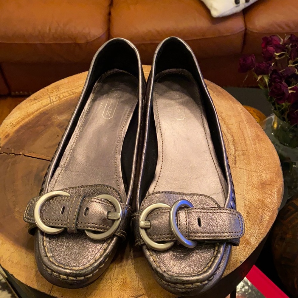 COACH Pewter Flats Sz 10